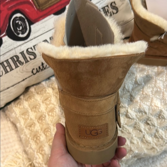 UGG Brown Shearling Boots - Picture 2 of 5